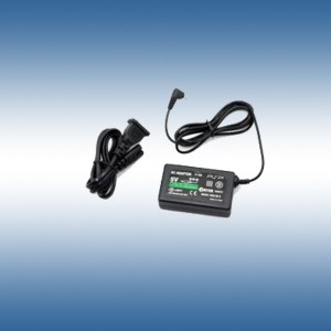 Accessoire PSP : Chargeur secteur